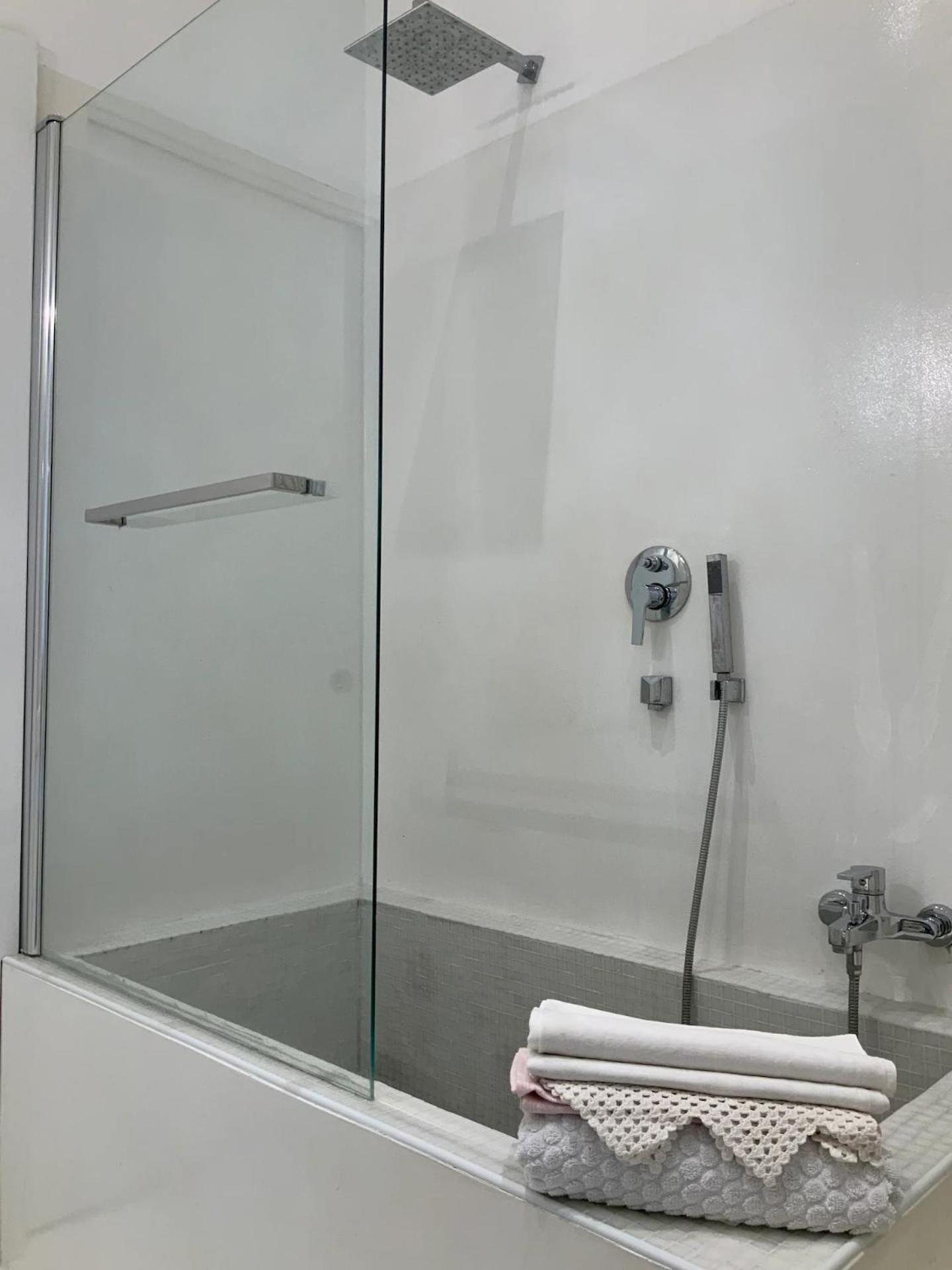 Rome, Beautiful Apartment In A Vintage Building Lido di Ostia Exteriör bild