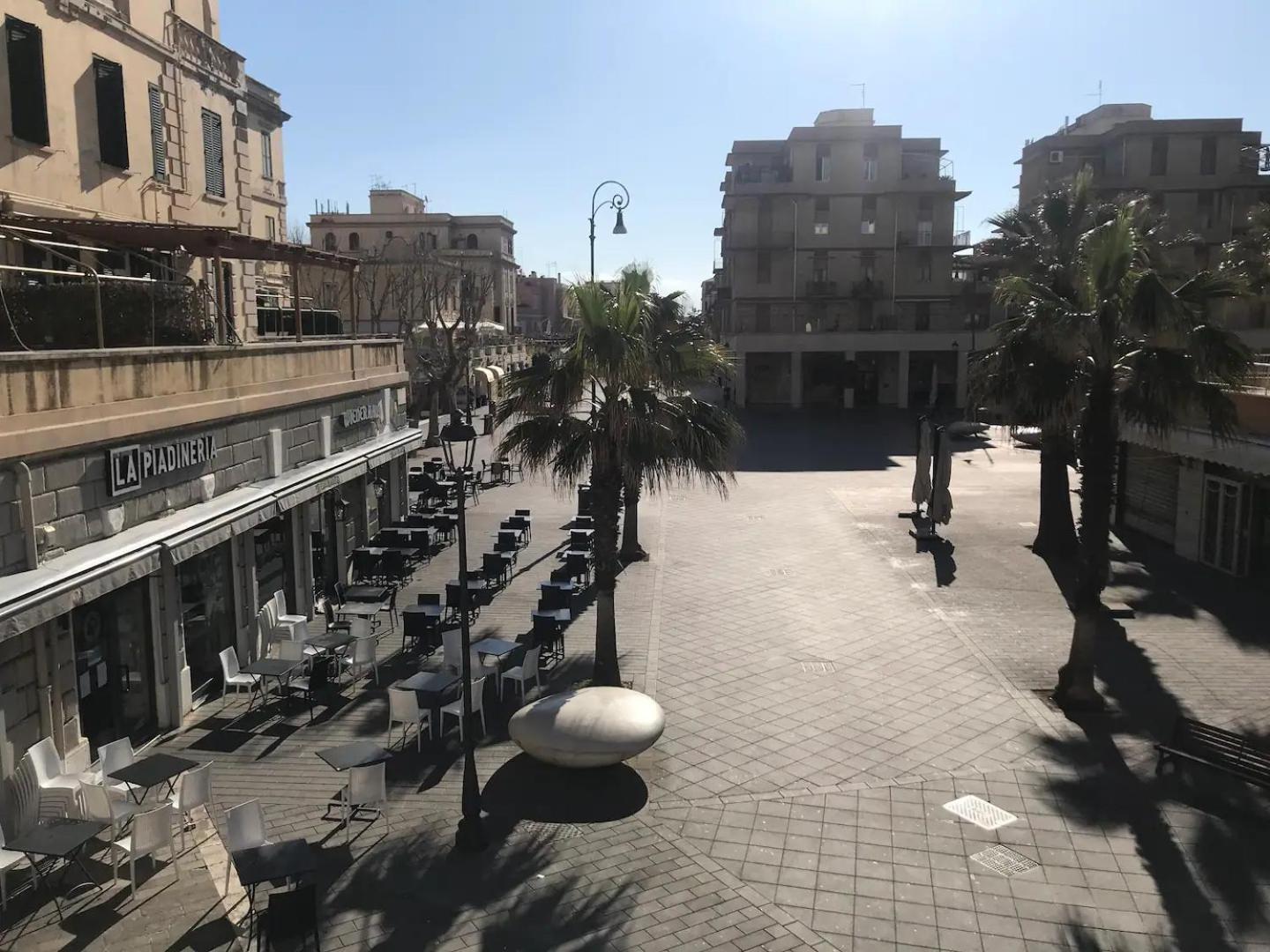 Rome, Beautiful Apartment In A Vintage Building Lido di Ostia Exteriör bild