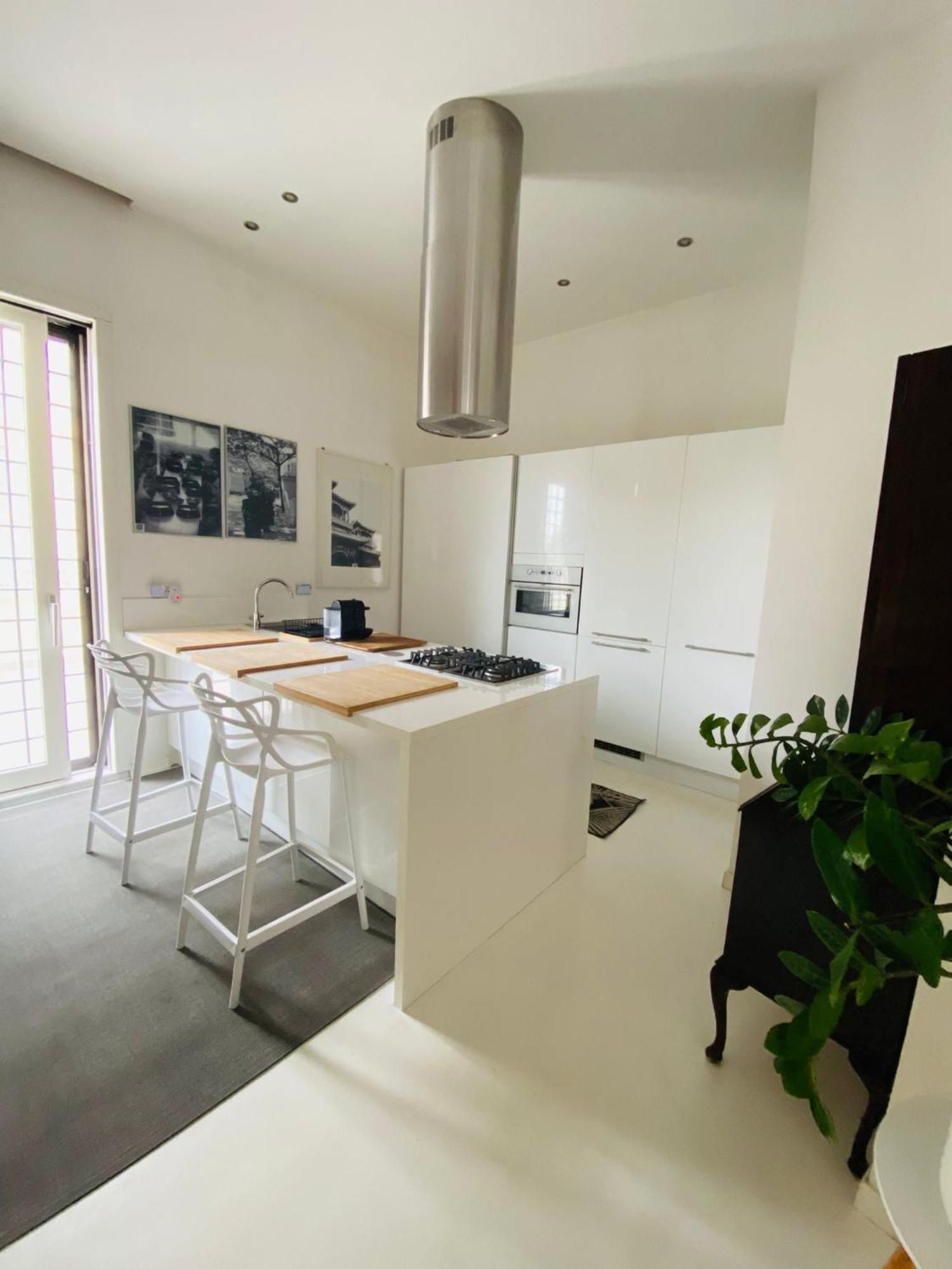 Rome, Beautiful Apartment In A Vintage Building Lido di Ostia Exteriör bild
