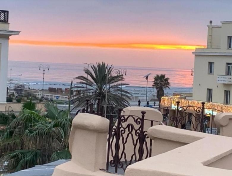 Rome, Beautiful Apartment In A Vintage Building Lido di Ostia Exteriör bild